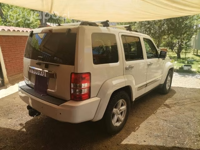 Jeep liberty - Imagen 7