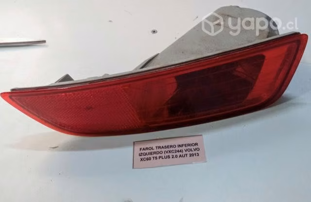 Farol trasero Inferior Izquierdo (VXC244) Volvo XC