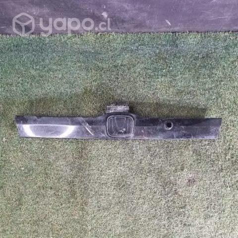 Bisel de portalon honda pilot 2009 2013