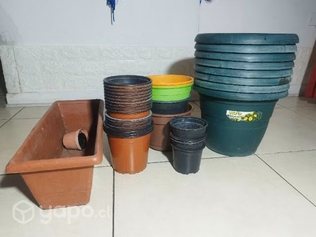 Lote 37 maceteros para plantas diferentes medidas