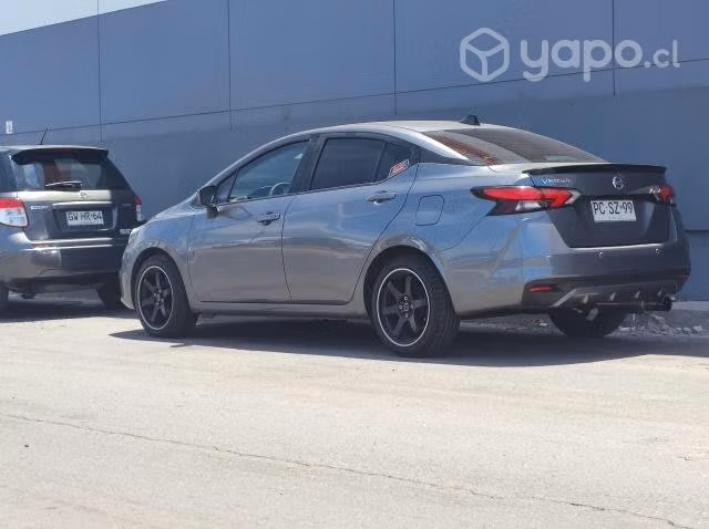 Nissan versa 2020 excelente estado - Imagen 5