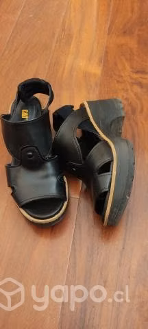 Sandalias