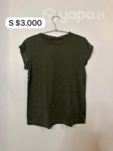 Polera negra