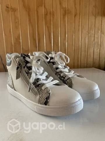Zapatillas nuevas 36