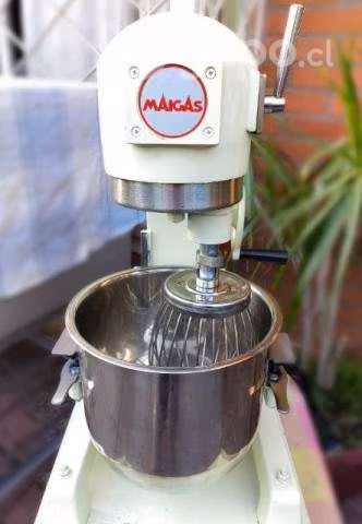 Batidora de pedestal 10 Litros MAIGAS