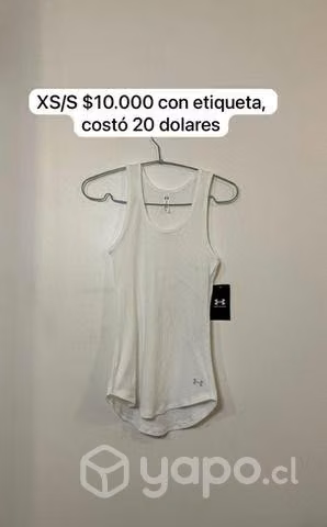 Polera blanca simple