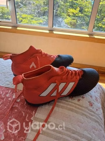 Zapatillas de fútbol adidas