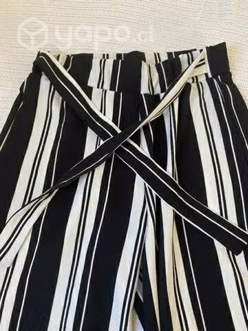 PANTALONES NUEVO M 2x5000 - Imagen 3