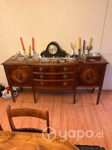Buffet estilo Reina Ana