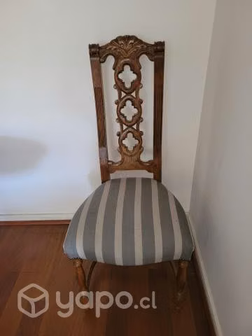 Set de 8 sillas de madera