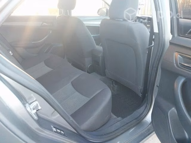 Vendo auto MG360 en excelente estado - Imagen 20