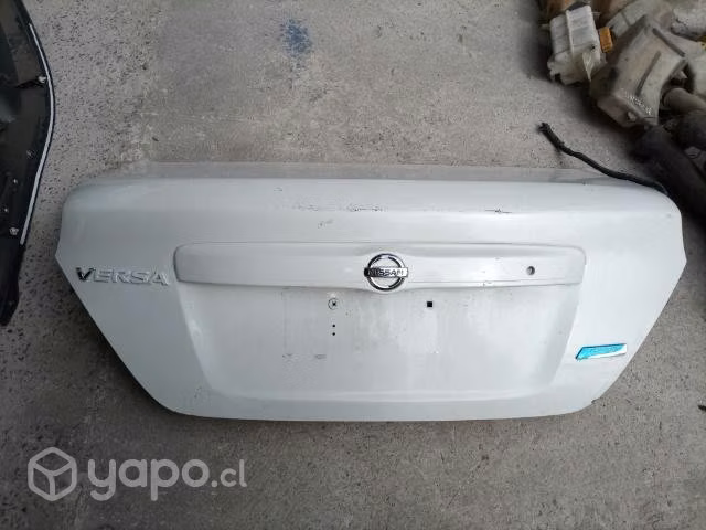 Nissan versa 2018 tapa maleta original completa