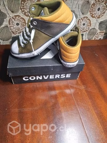 Zapatillas Converse Nuevas - Imagen 2