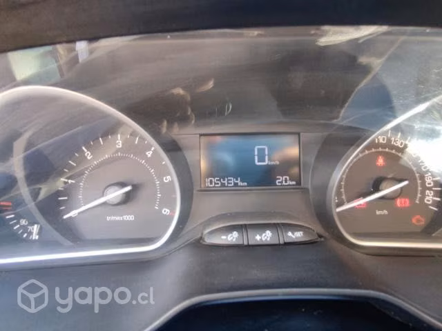 Peugeot 208 Active HDI 1.6 92 hp - Imagen 16