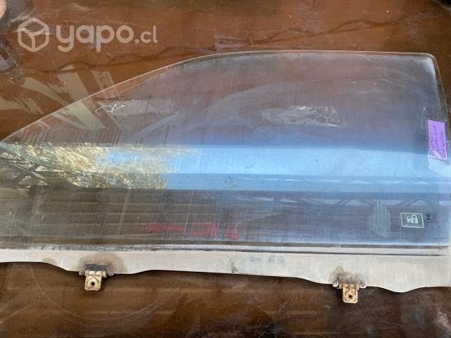 Vidrio original pta del izq Great Wall Wingle 2014