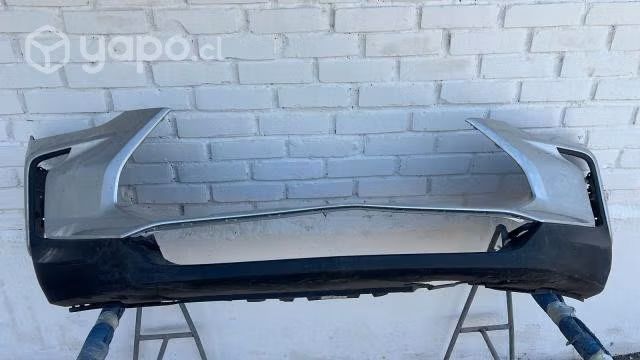 Parachoque delantero chevrolet tracker (21-23)