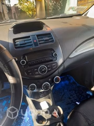 Spark gt 2 lt 1.2