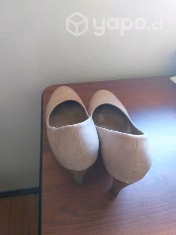 Zapatos rosado taco alto police