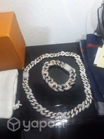 Cadena y pulcera exclusiva
