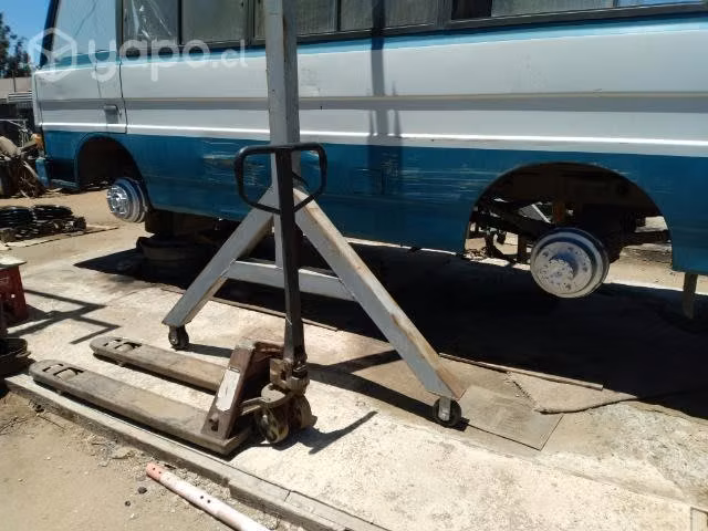 ASIA COMBI 815 lista para convertirla en MotorHome