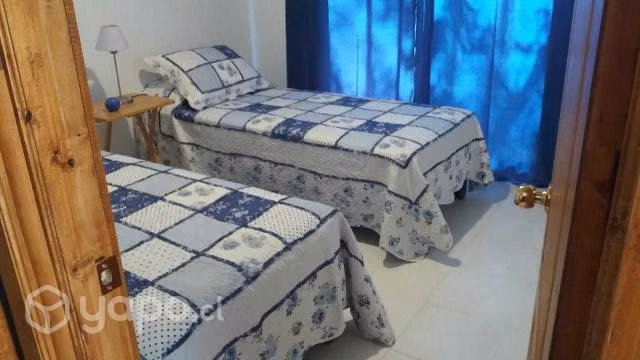 Venta de terreno 5000 metros, con 3 cabañas