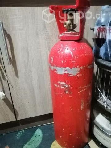 Cilindro de Co2 coca cola vacio