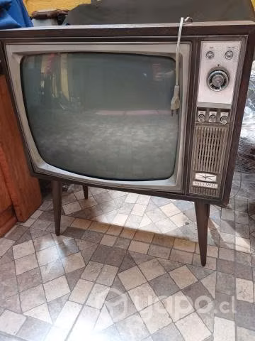 Televisión antiguo