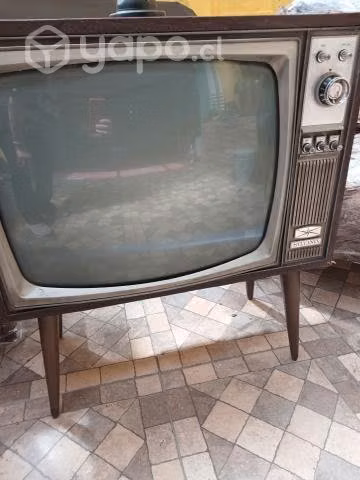 Televisión antiguo