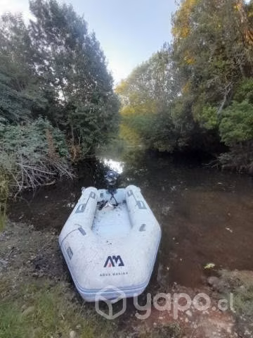 Bote para 4 personas y motor