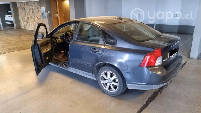 Volvo s40 2010