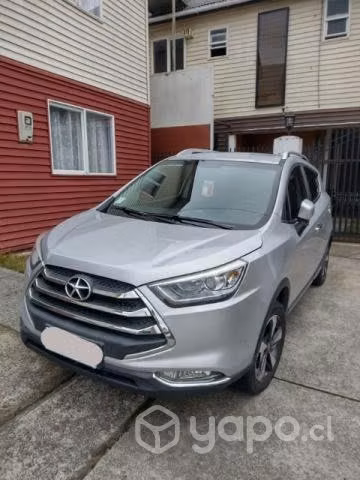 SUV JAC S3, año 2021
