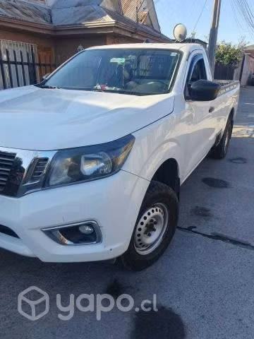 Nissan np300 2017