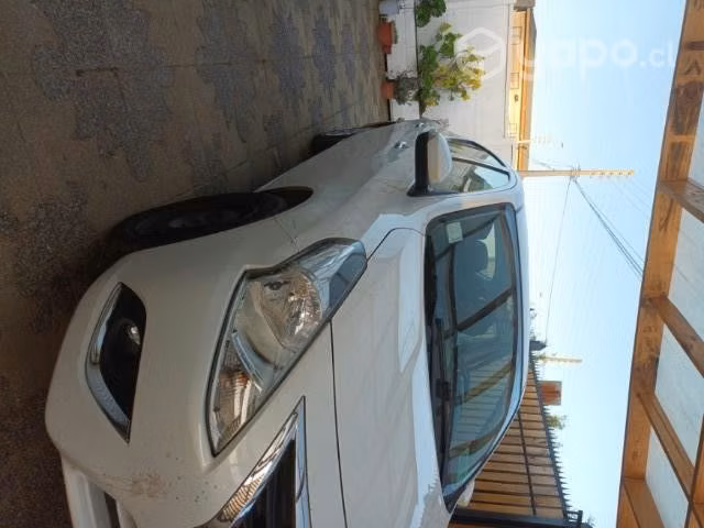 Vendo mi nissan versa impecable 2019