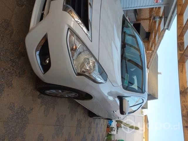 Vendo mi nissan versa impecable 2019