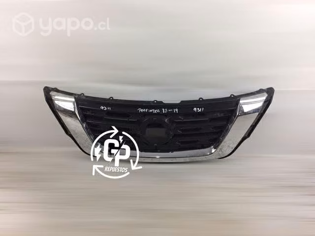 Mascara Nissan Pathfinder 2017 2019