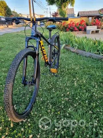 Bicicleta Kona LavaDome
