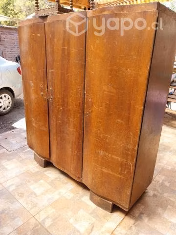 Closet antiguo ropero - Imagen 4
