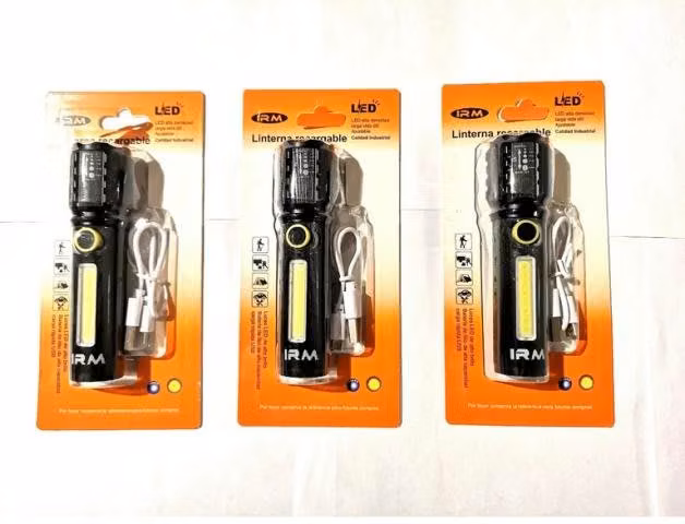 Linterna Recargable Usb 4 Modos Con Zoom X 3