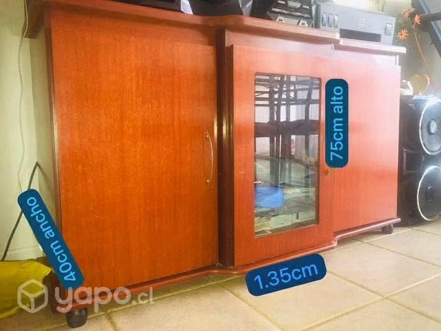 Mueble 3 puertas excelentes estado