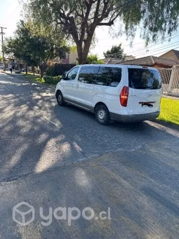 Hyundai h1 2018 en muy buen estado