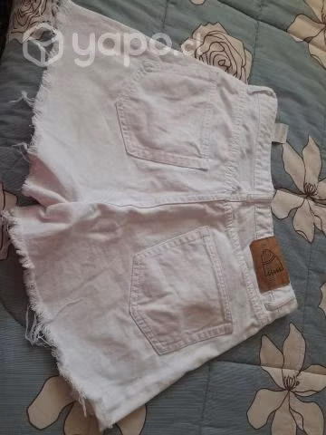 Short Mom marca americanio talla 36