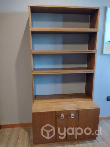 Estante de madera