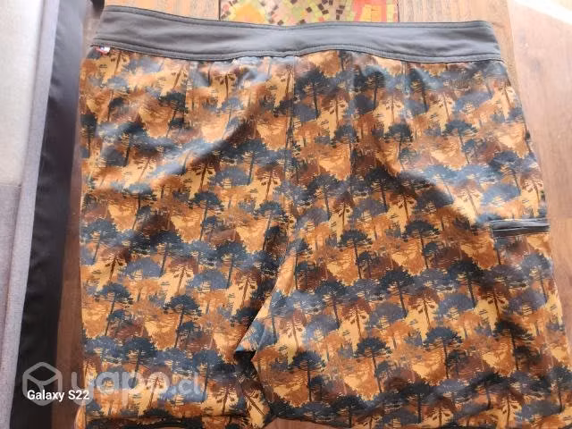 Trajes de baño Haka Honu y pantalón lippi