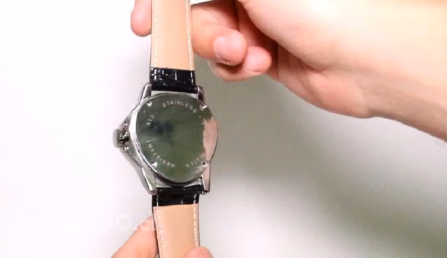 Reloj Skeleton Winner Triangular