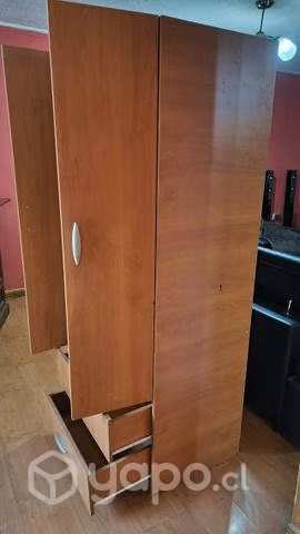 Closet dos puertas