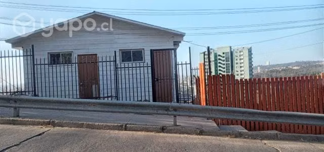 Pieza Privada en Forestal Bajo