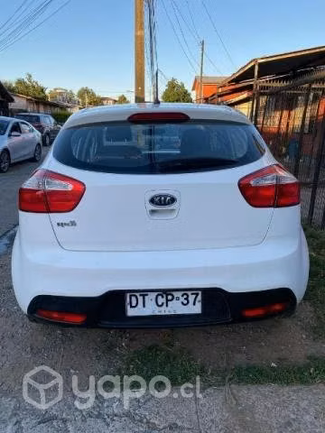 Se vende kia rio 5