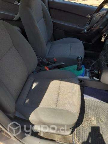 Por renovación vendo auto Chevrolet Aveo 2010. - Imagen 7