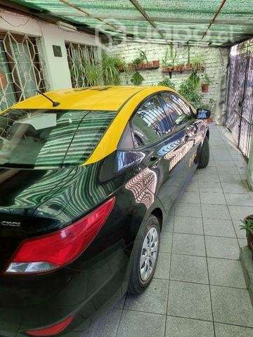 Taxi Hyundai Accent año 2018, turbo Diesel r - Imagen 3
