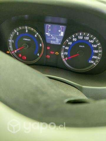 Taxi Hyundai Accent año 2018, turbo Diesel r - Imagen 4